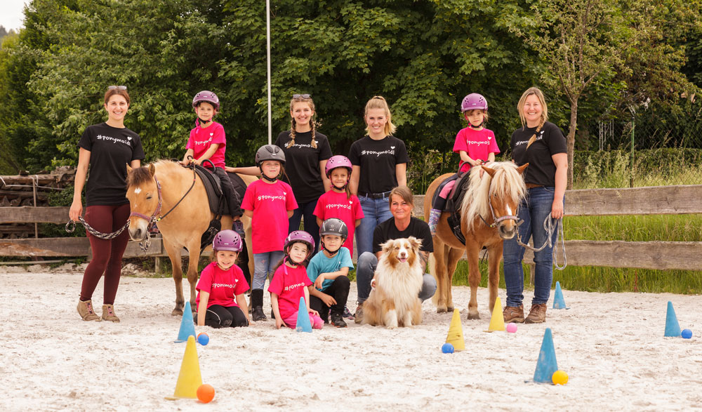 Ponyschule_Tanja_Wein-Ponygruppe-1